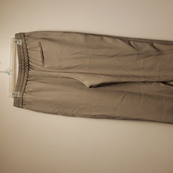 Zara Casual Tan Pants (L) - Picture 7 of 9